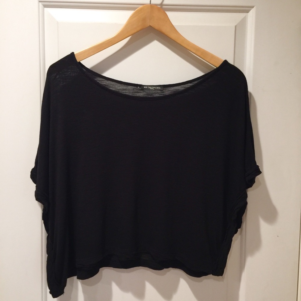 Metropark Cropped Black Tee T Shirt Small